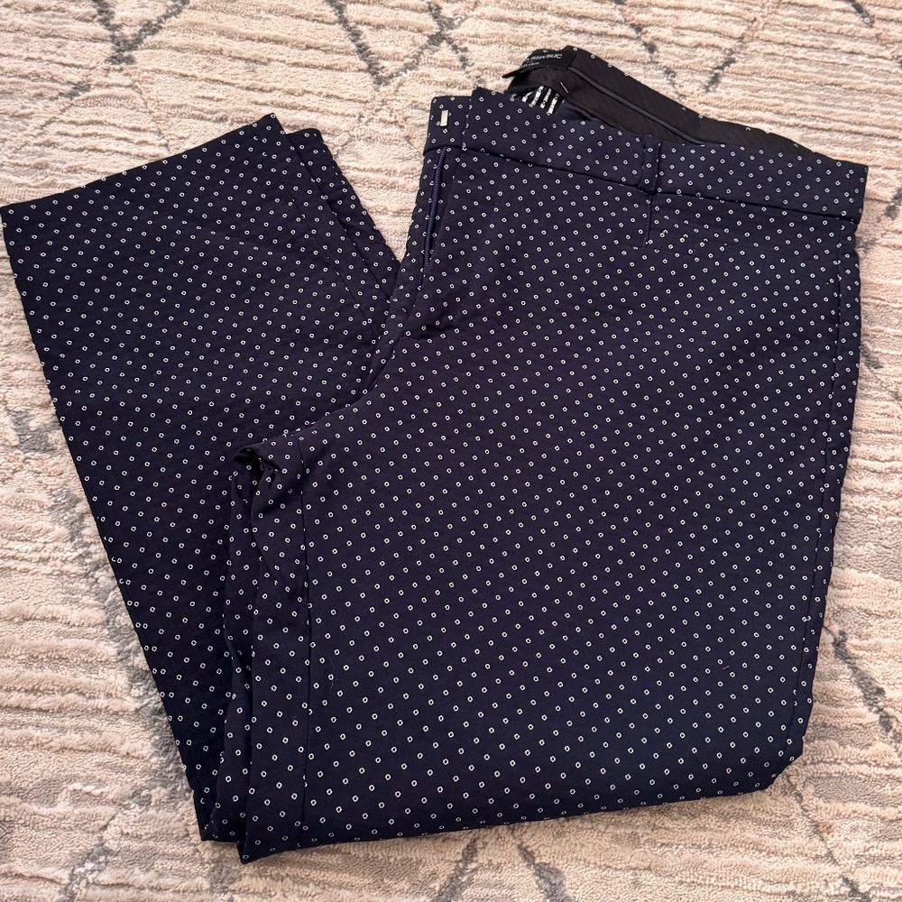 Banana Republic Factory - SLOAN SLIM Crop PANT 16p petite Navy / white dots